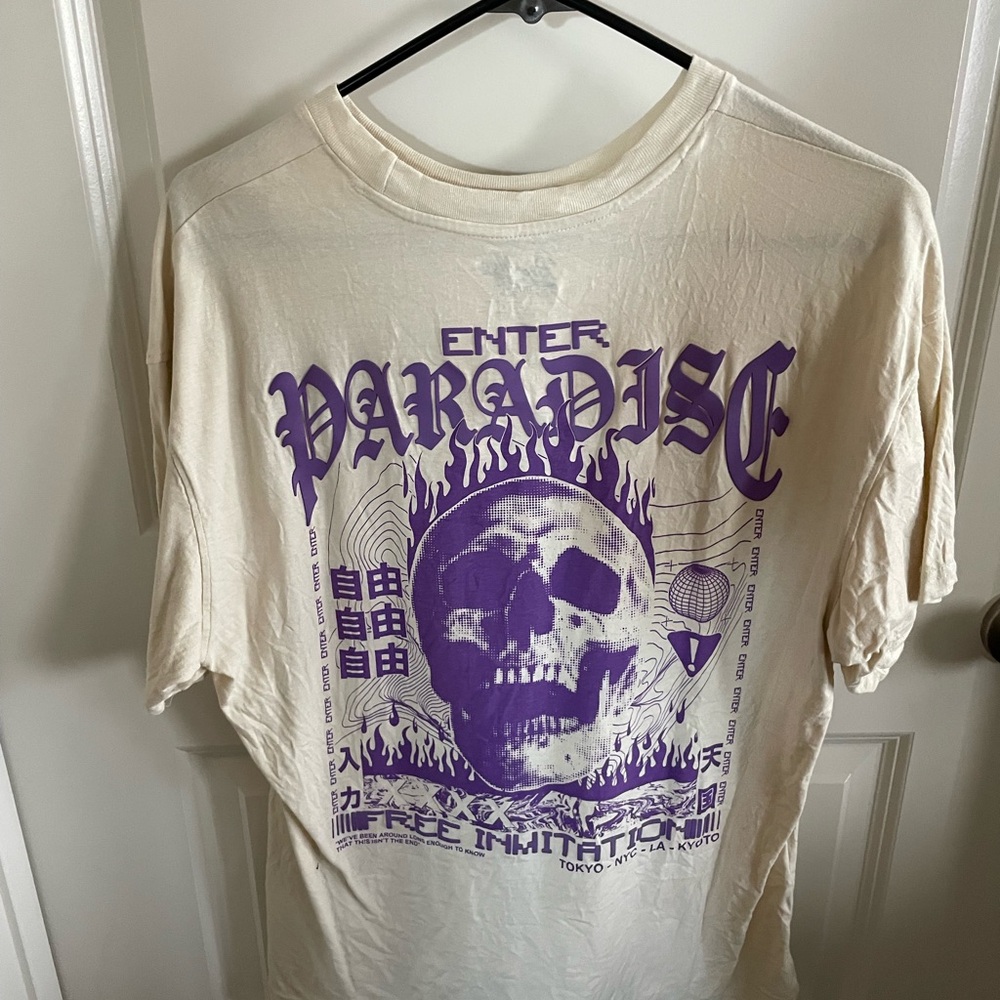 Men’s shirt small